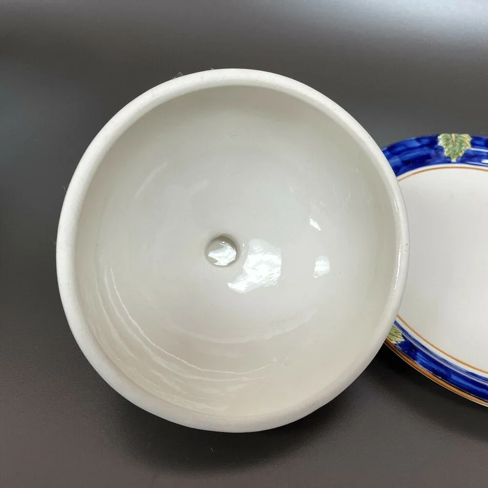 Sap Trading Inc.‎ Cheese Dome Covered Plate Dish Grapes White Blue Green Ceramic